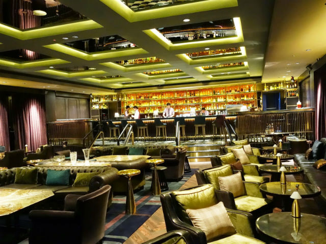 Design - Manhattan Bar singapore Inspiration: Glamorous Manhattan Bar in Regent – Singapore Design Manhattan Bar