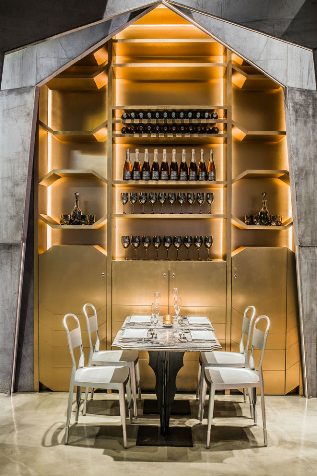 dining at Castello 4 hong kong restaurant hong kong restaurant Castello 4: Get inspired with this outstanding Hong Kong Restaurant Millimeter interior design ltd9