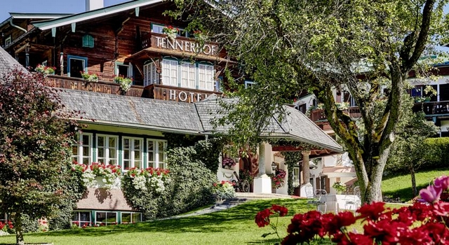 Modern Classic Interior Design Ideas at 5 Stars Hotels in Kitzbühel _hotel-tennerhof-kitzbuhel  Modern Classic Interiors Ideas at 5 Stars Hotels in Kitzbühel Modern Classic Interior Design Ideas at 5 Stars Hotels in Kitzb  hel  hotel tennerhof kitzbuhel 3