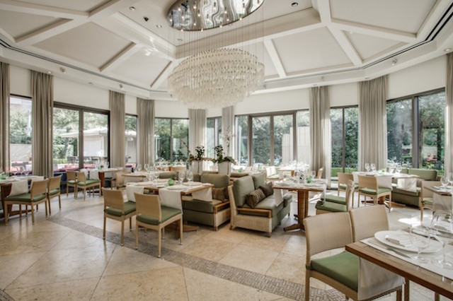 The Fearings Restaurant by PURSOL fearings restaurant The Fearings Restaurant by PURSOL 3