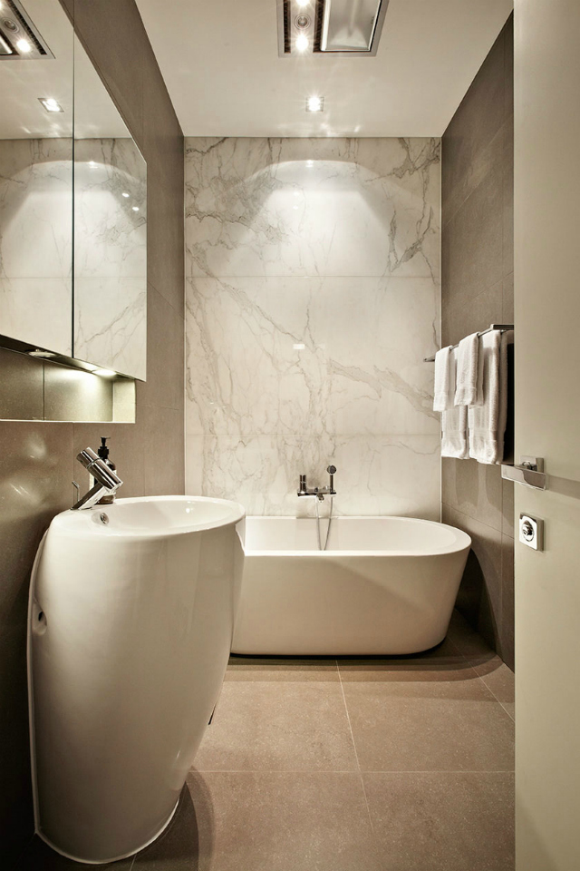 bathroom design with marble bathroom interiors 20 Impressive Marble Bathroom Interiors marble bathroom interiors 8