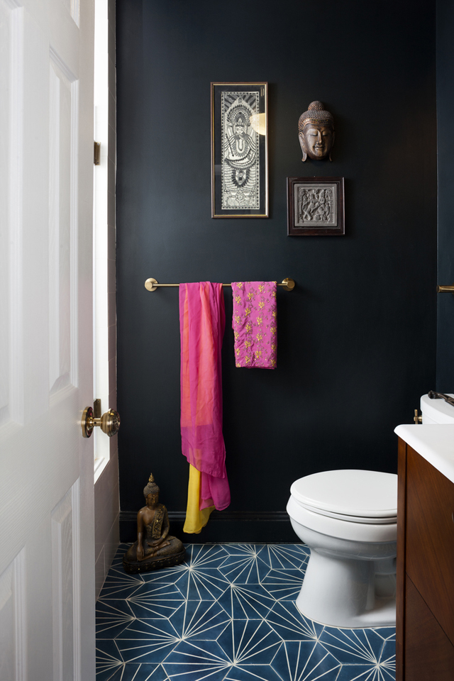 small bathroom 12 small bathroom 12 Decorating Ideas For A Small Bathroom small bathroom 121