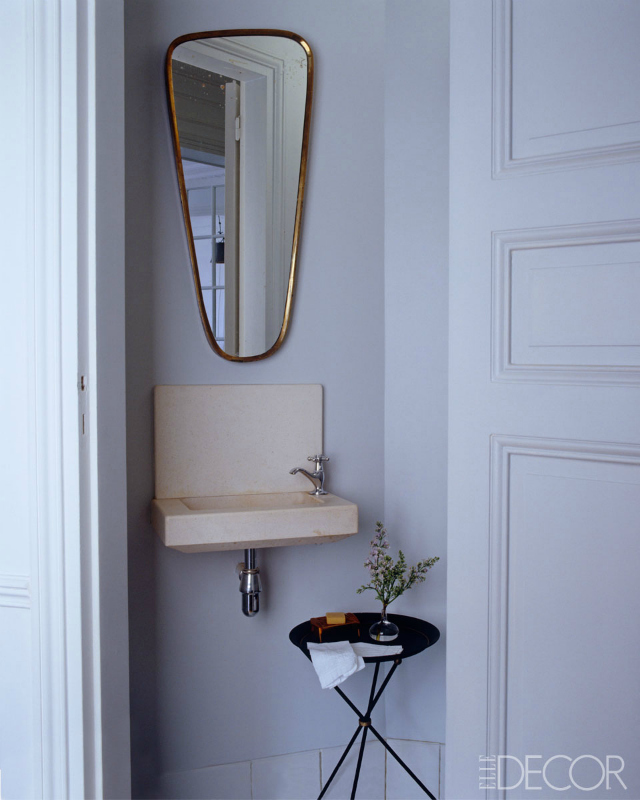 small bathroom 2 small bathroom 12 Decorating Ideas For A Small Bathroom small bathroom 2