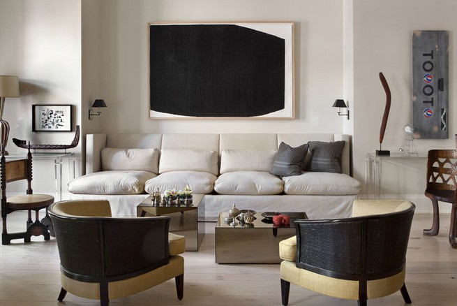 Interior designer Sandra Nunnerley decorates her own apartment