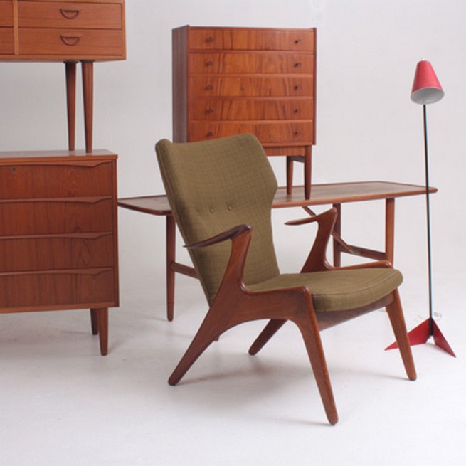 London’s Knightsbridge: The Modern Danish Warehouse