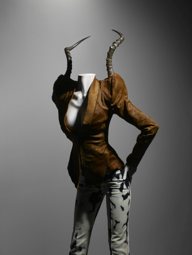 Alexander McQueen's Savage Beauty exhibition will be open through the night 2