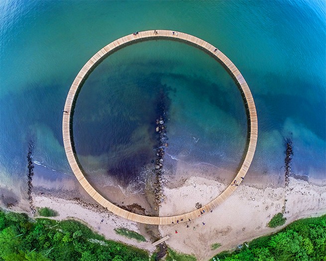Danish coast’s infinite bridge by Gjøde & Povlsgaard Arkitekter