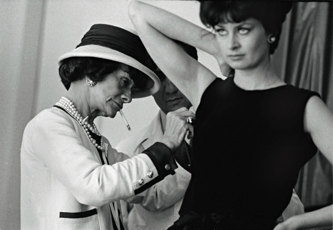 London now host a Channel exhibition at Saatchi Gallery 1