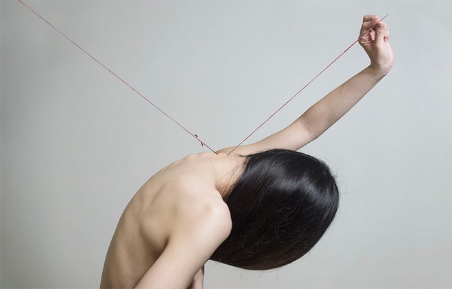 Taiwanese artist Yung Cheng Lin's human art illusions