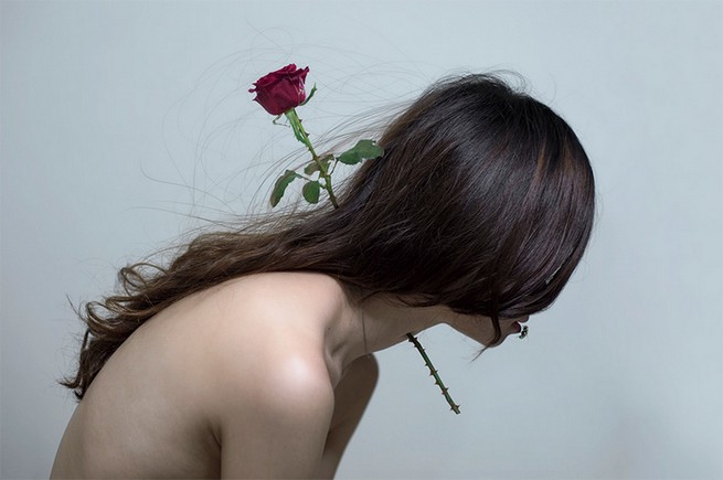 Taiwanese artist Yung Cheng Lin's human art illusions