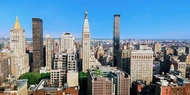 A Landmark hotel in NYC Inside Edition hotel