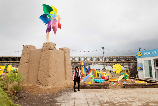 banksy dismaland pictures banksy pictures 3