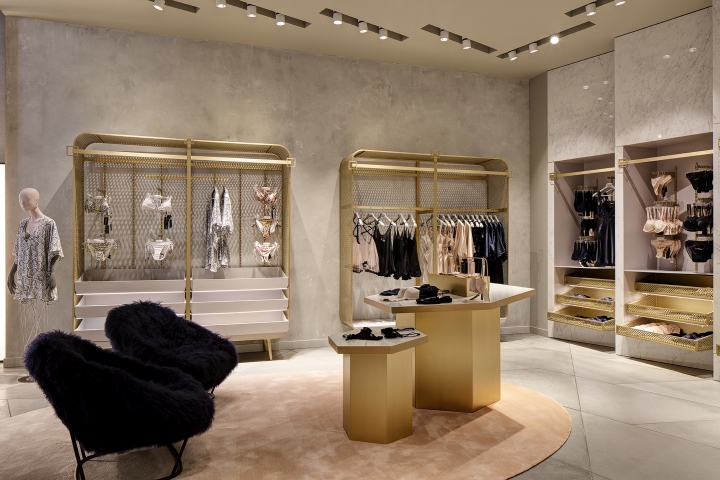 Harvey-Nichols-Store-Lighting-by-Birmingham-UK-Brabbu