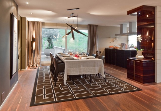 Most expensive homes -Studioforma Architects Awarded dining table decor
