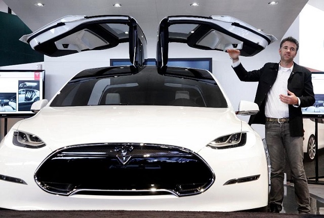 HOTTEST NEW LUXURY TRUCKS FOR 2016
