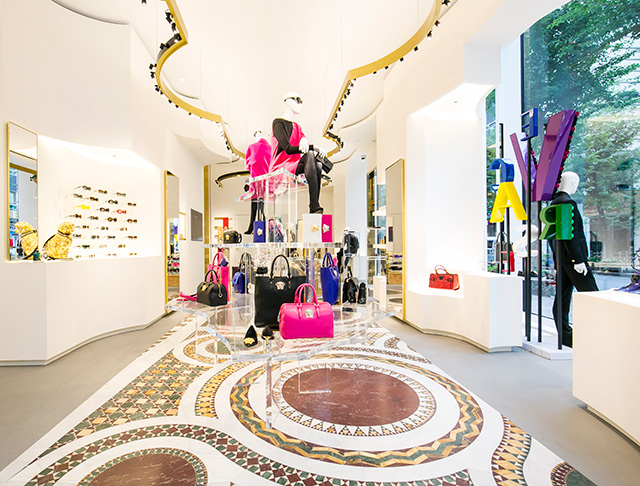Versace opens a new luxury boutique in Tokyo