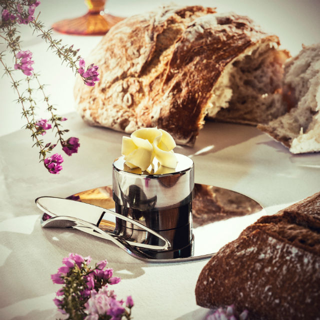Iris Butter-holder by Emotional Objects
