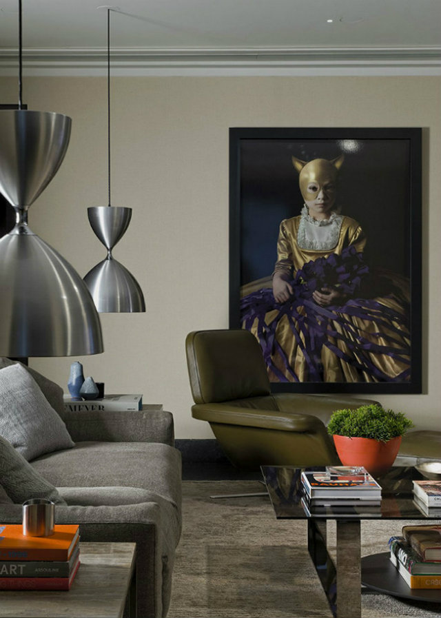 Living Room – A place for Art Add inspiring Art ideas to your Living Room small modern apartment living room decorated with art accessories