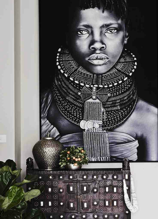 Design Inspiration from Indigenous Worlds  Design Inspiration from Indigenous Worlds Ethnic Decor Ideas African Girl Painting