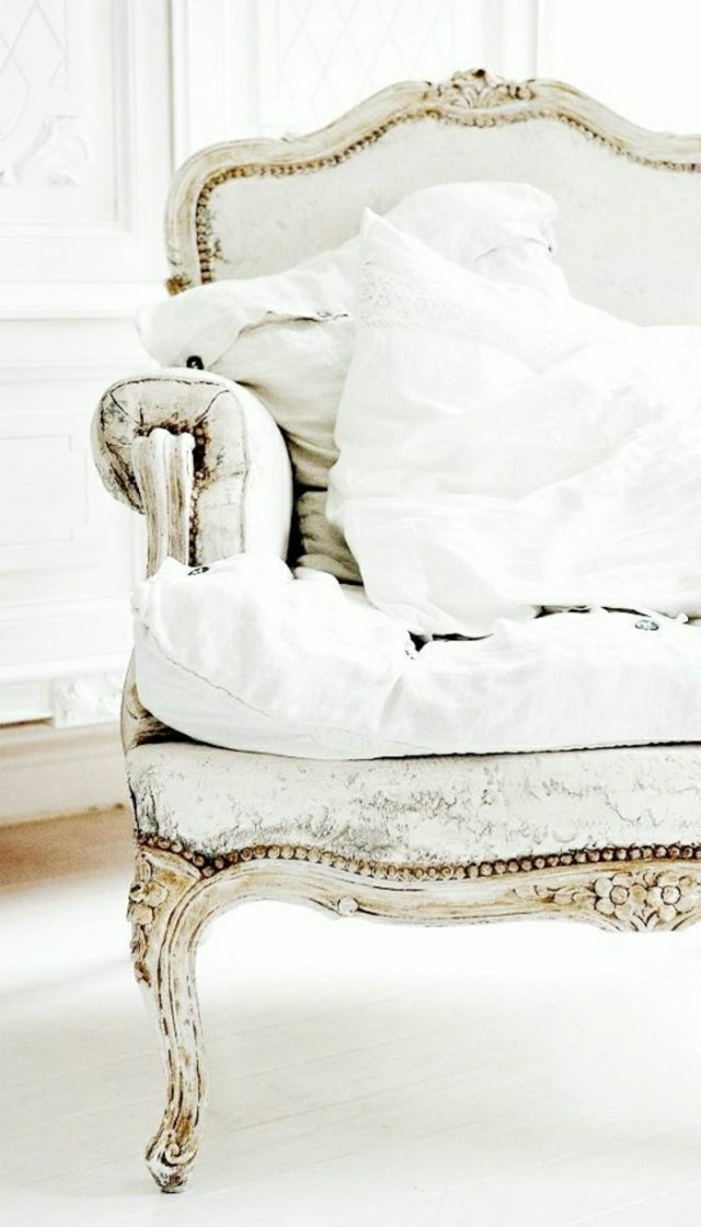 Mood Board Natural White Tones in Fabric