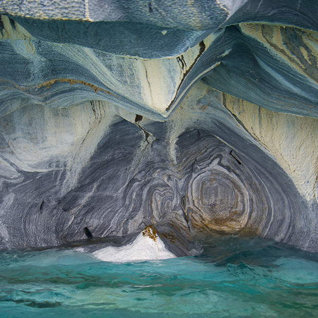 GOING ESSENTIAL: overwhelming NATURAL TEXTURES GOING ESCENCIAL NATURAL TEXTURES marble
