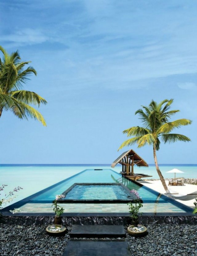 Summer 2015 Trend Colour: Swimming Pool Blue  Summer 2015 Inspiration Colour: Swimming Pool Blue Swimming pool with palms views dark borders