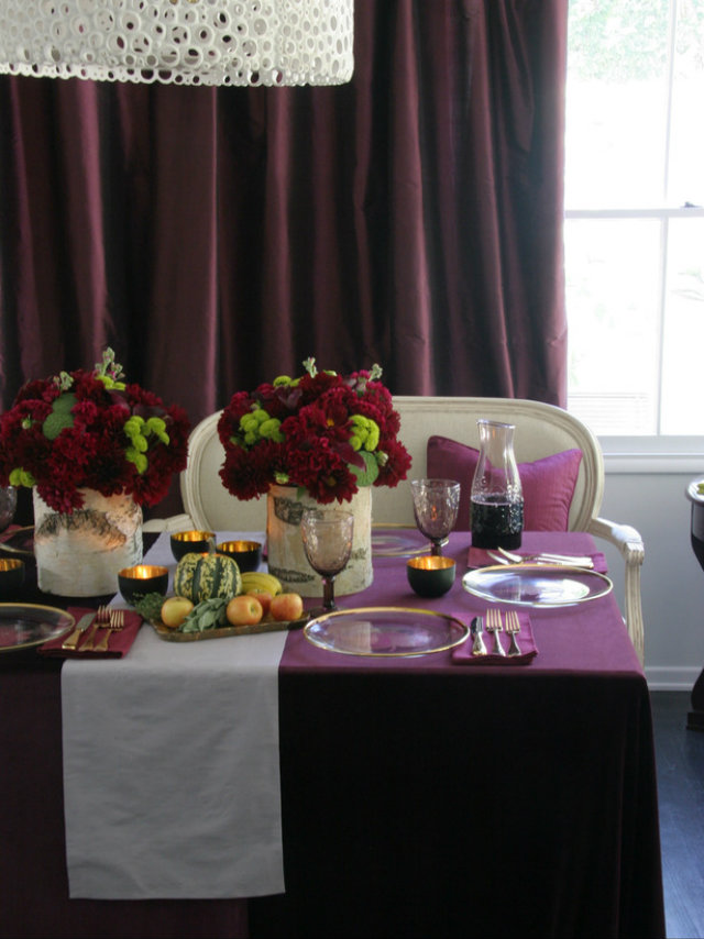 Brugundy THKSGVNG 11 thanksgiving color combinations Best Thanksgiving Color Combinations: Burgundy Table Setting Brugundy THKSGVNG 11