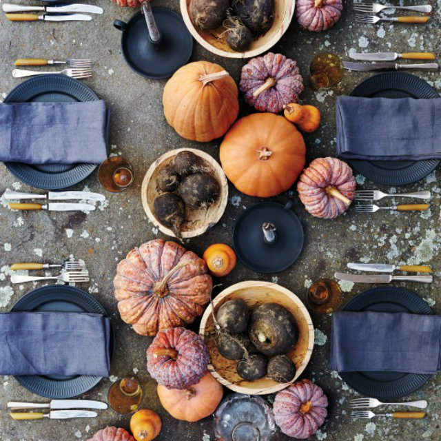 thanksgiving dinner Unusual Table set decor ideas for Thanksgiving dinner UNUSUAL THKSGVNG 13