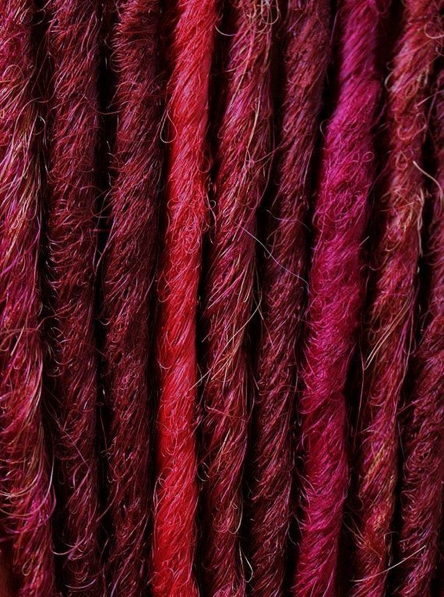 burgundy and red winter colour winter color Winter color 2016 home interior design burgundy and red winter colour