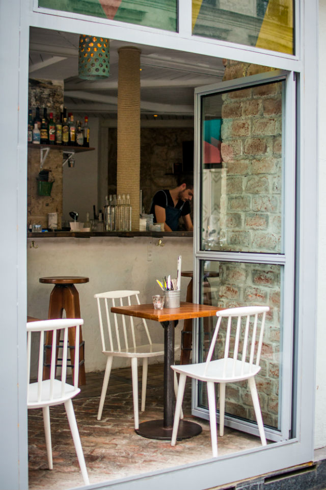 where to go in paris Where To Go in Paris: 5 Cocktail Bars Le Marie Celeste