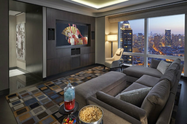 Top 5 Stunning and Expensive Hotel Suites in New York-Suite 5000 at Mandarin Oriental hotel suites in nyc Top 5 Stunning and Expensive Hotel Suites in NYC 2