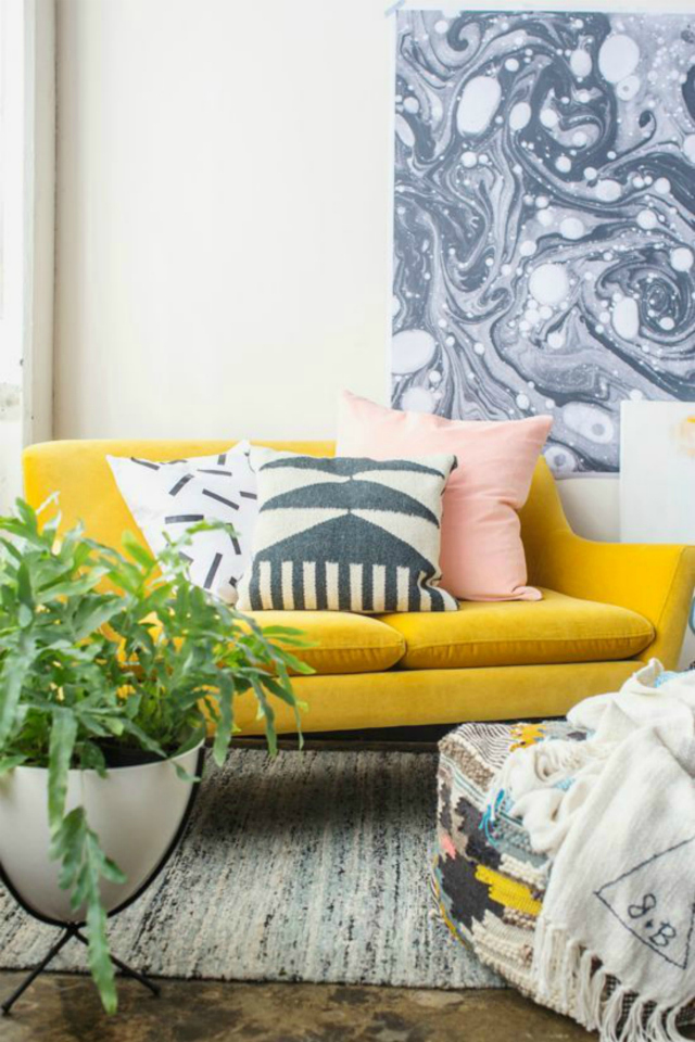 23-Wonderful-Living-Room-Ideas-With-A-Yellow-Sofa-15 23-Wonderful-Living-Room-Ideas-With-A-Yellow-Sofa-15 23 Wonderful Living Room Ideas With A Yellow Sofa living room ideas 23 Wonderful Living Room Ideas With A Yellow Sofa 23 Wonderful Living Room Ideas With A Yellow Sofa 15