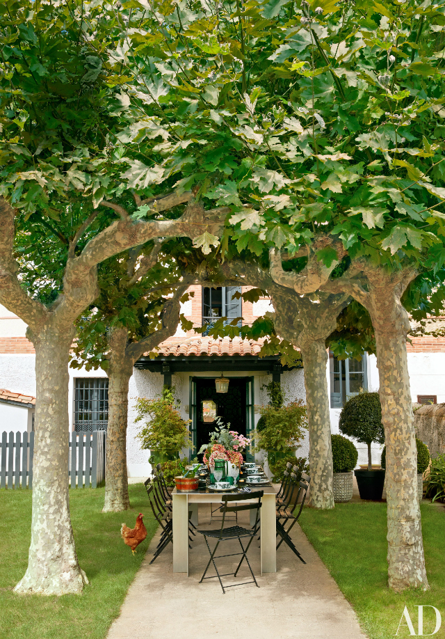 lorenzo castillo Get Inspired by Lorenzo Castillo’s Stunning Northern Spain Beach House Get Inspired by Lorenzo Castillo   s Stunning Northern Spain Beach House