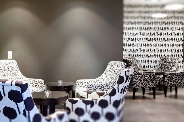 8 Stunning Ideas for Classic Modern Restaurants Interior Design  8 Stunning Ideas for Classic Modern Restaurants Interior Design Wohnenmitklassikern 100 Klassische Moderne Architektur und Einrichtungideen 53