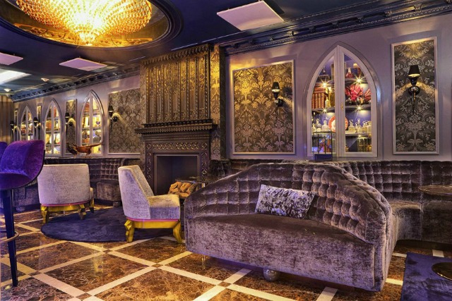 15 Stylish Modern Sofas In Astonishing Restaurant Interiors  modern sofas 15 Stylish Modern Sofas In Astonishing Restaurant Interiors sofa1