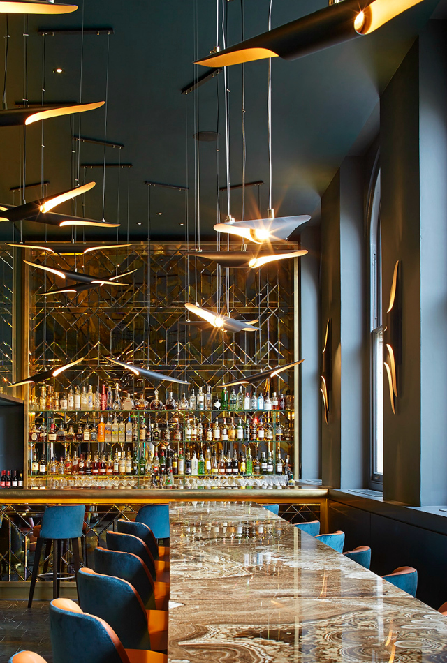 10 Sophisticated Upholstered Bar Stools That You Will Want To Have upholstered bar stools 10 Sophisticated Upholstered Bar Stools That You Will Want To Have 10 Sophisticated Bar Chair Designs That You Will Want To Have 7