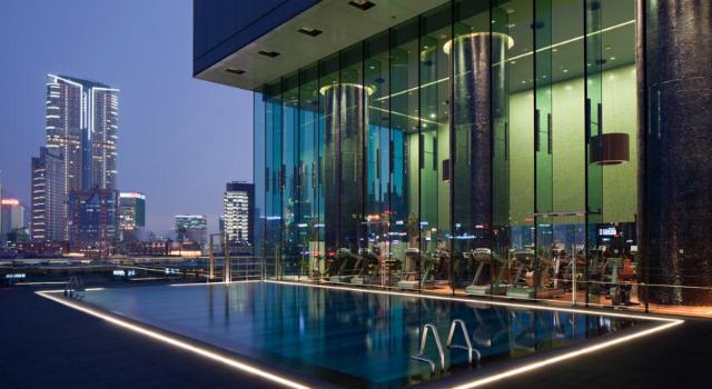Where to stay in Hong Kong_ICON1 where to stay in hong kong Where To Stay In Hong Kong: 7 Incredibly Luxurious Hotels Where to stay in Hong Kong ICON1
