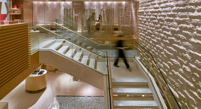 The Landmark Mandarin Oriental 2 where to stay in hong kong Where To Stay In Hong Kong: 7 Incredibly Luxurious Hotels Where to stay in Hong Kong Landmark2