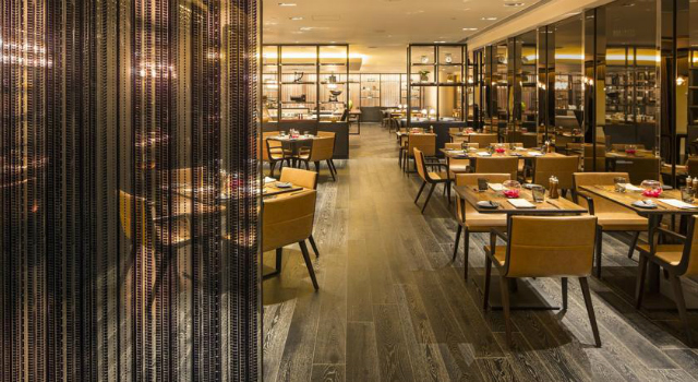 Where to stay in Hong Kong_Marriot3 where to stay in hong kong Where To Stay In Hong Kong: 7 Incredibly Luxurious Hotels Where to stay in Hong Kong Marriot3