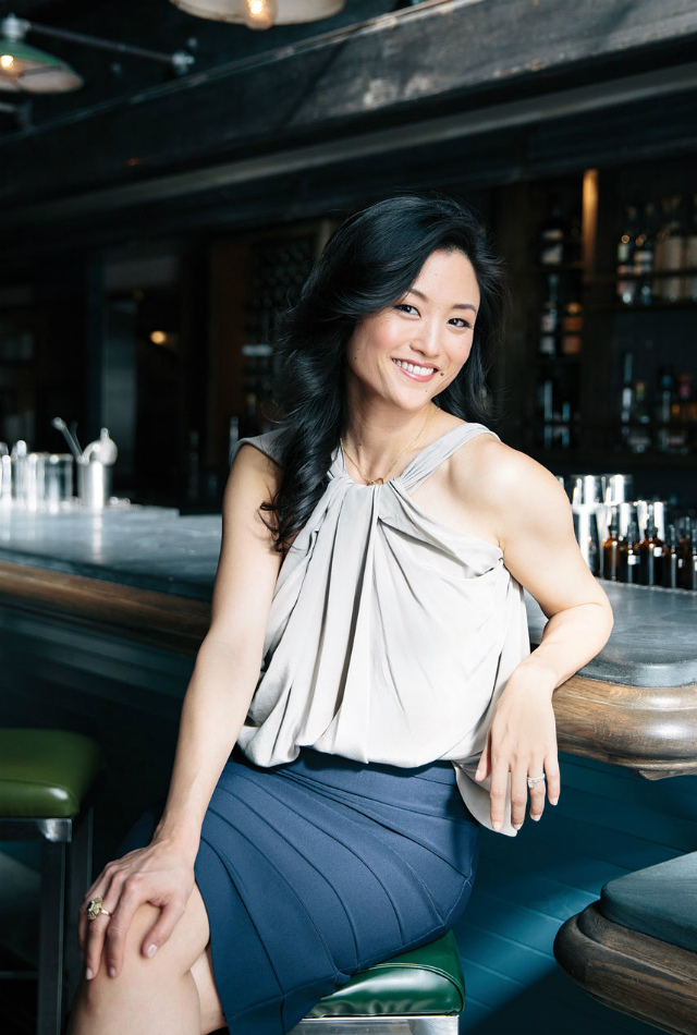 6 Home Decor Ideas By Catherine Kwong That You Will Want To Copy_FeaturedImage home decor 6 Home Decor Ideas By Catherine Kwong That You Will Want To Copy C APRL HBITS 05 gallery