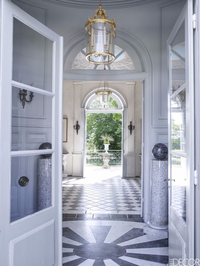 11 Decorating Tips On How To Style An Impressive Entrance Hall decorating tips 10 Decorating Tips On How To Style An Impressive Entrance Hall 10 Decorating Tips On How To Style An Impressive Entrance Hall 11