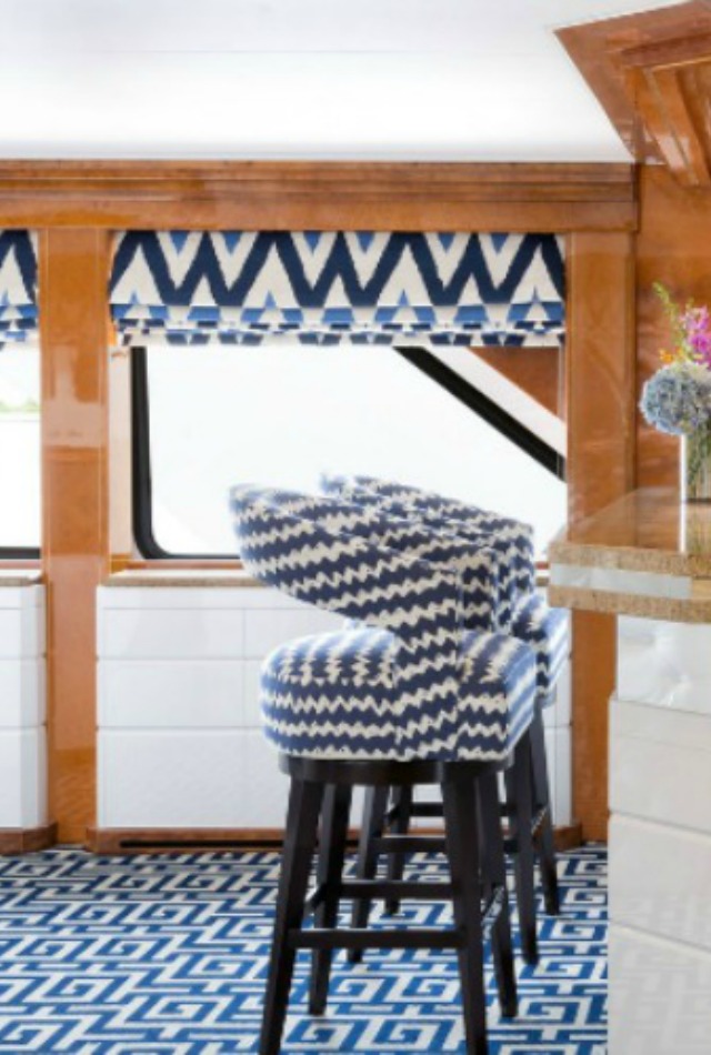 Discover An Incredible Yacht Interior Design Inspired By James Bond yacht interior design DISCOVER AN INCREDIBLE YACHT INTERIOR DESIGN INSPIRED BY JAMES BOND Jeff Lincons yatch design 1