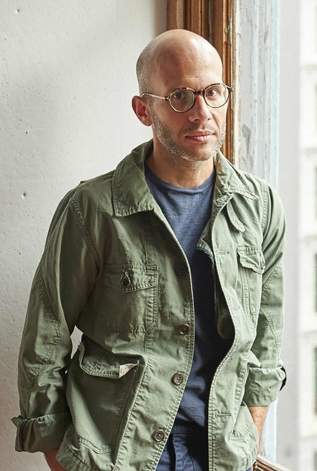 2017 AD 100 LIST The New Traditionalist Jan Showers & Associates Inc ad 100 2017 AD 100 LIST: Rafael de Cárdenas Ltd./Architecture at Large RdC Tim Barber Portrait 01