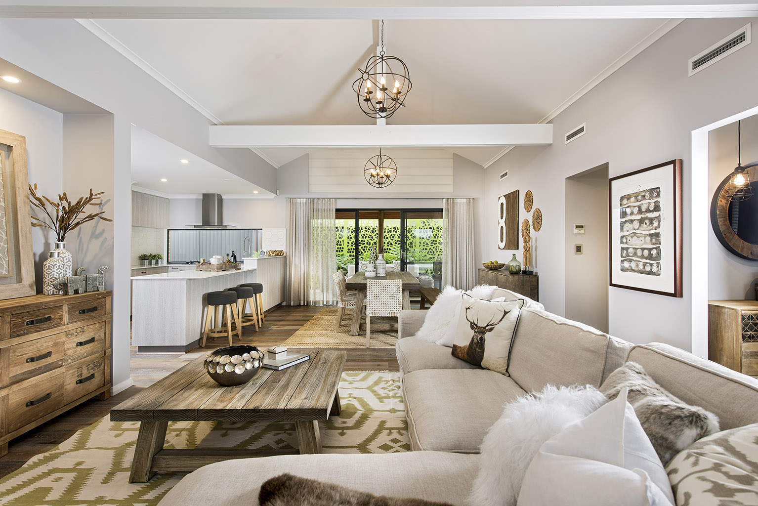 Top 10 Australian Interior Designers You Need To Know Right Now australian interior designers Top 10 Australian Interior Designers You Need To Know Right Now jodie cooper