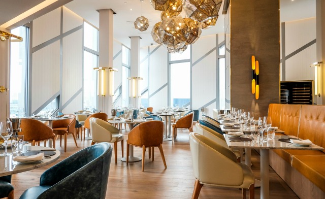 9 Striking Restaurant Interior Design Projects Worth A Visit In London restaurant interior design 9 Striking Restaurant Interior Design Projects Worth A Visit In London urban coterie 2