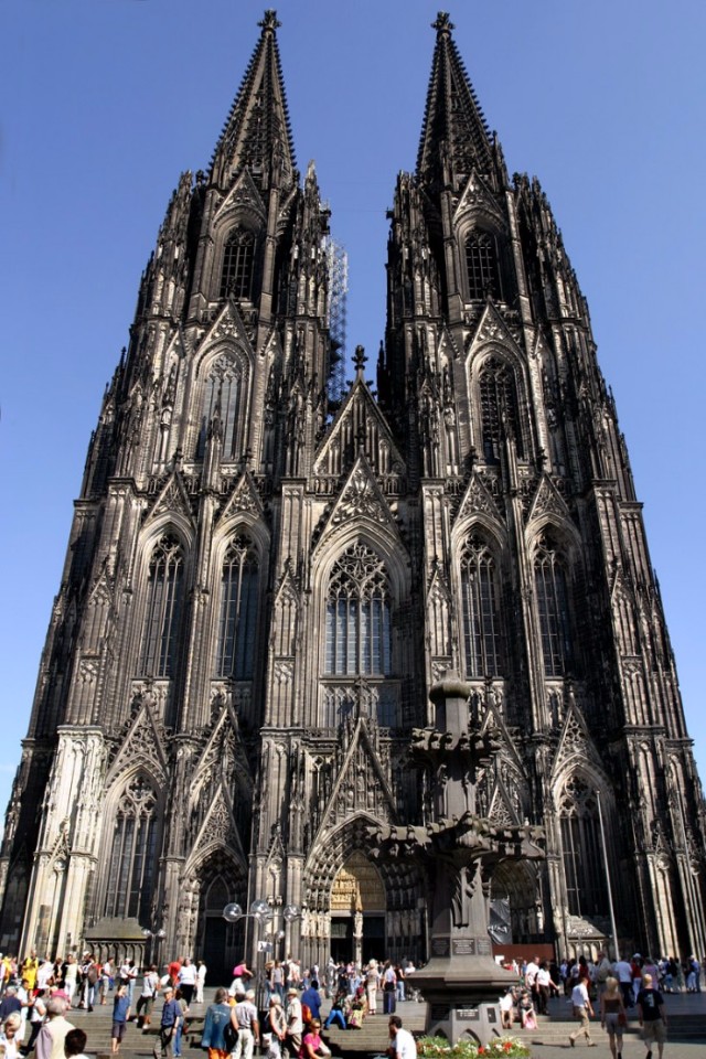 10 Iconic Germany Monuments That You Must Visit germany monuments 10 Iconic Germany Monuments That You Must Visit Cologne Cathedral