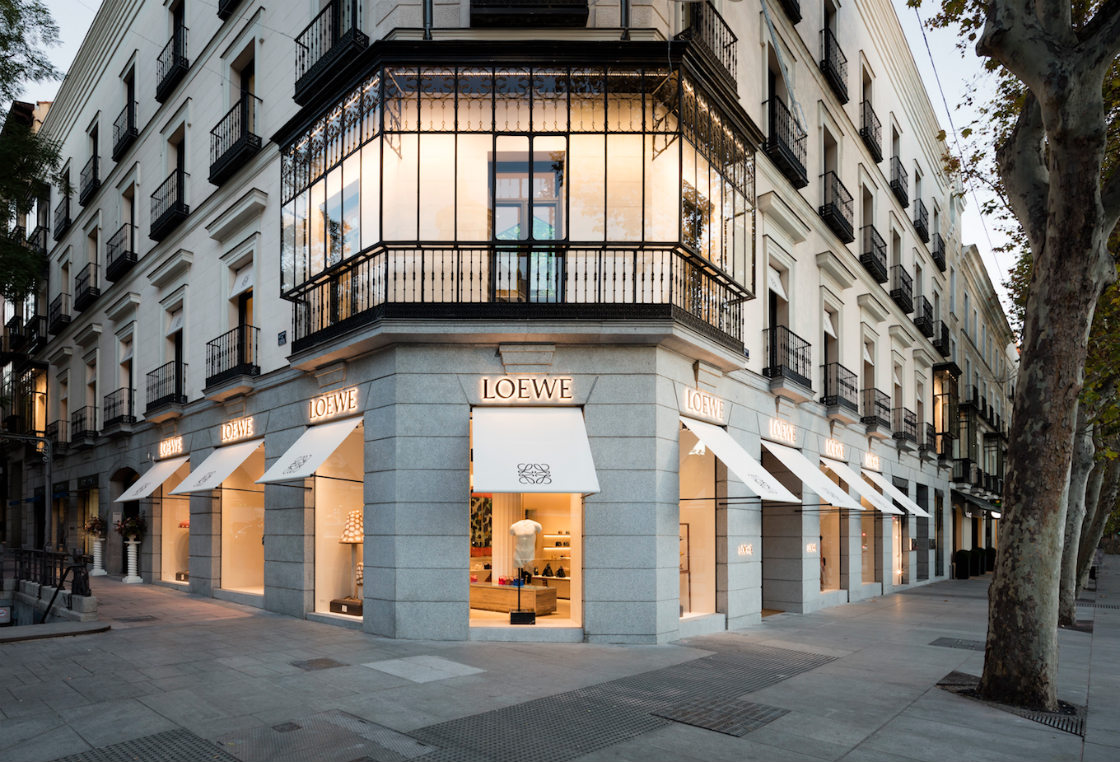 5 Spanish Fashion Brands That You Should Know spanish fashion brands 5 Spanish Fashion Brands That You Should Know Schermata 2016 11 17 alle 23