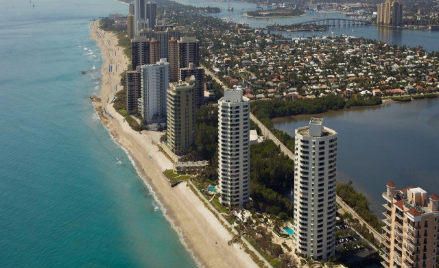 7 Celebrity Travel Destinations That You Will Want To Visit ASAP  travel destinations 7 Celebrity Travel Destinations That You Will Want To Visit ASAP hamptons real estate pros compare the hamptons to palm beach