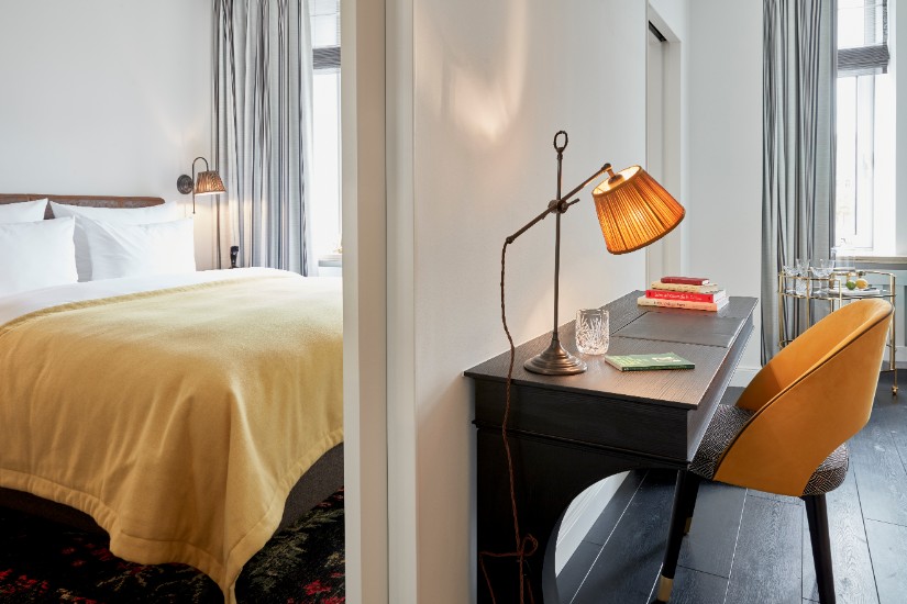 Meet The Sophisticated Hotel Interior Design of SiR Nikolai in Hamburg
