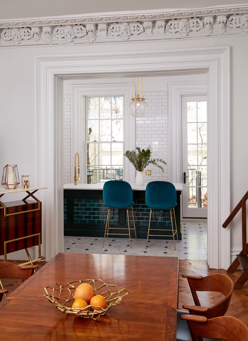 How To Decorate With Brass home decor How To Incorporate Brass Into Your Home Decor How To Incorporate Brass Into Your Home Decor 16 1